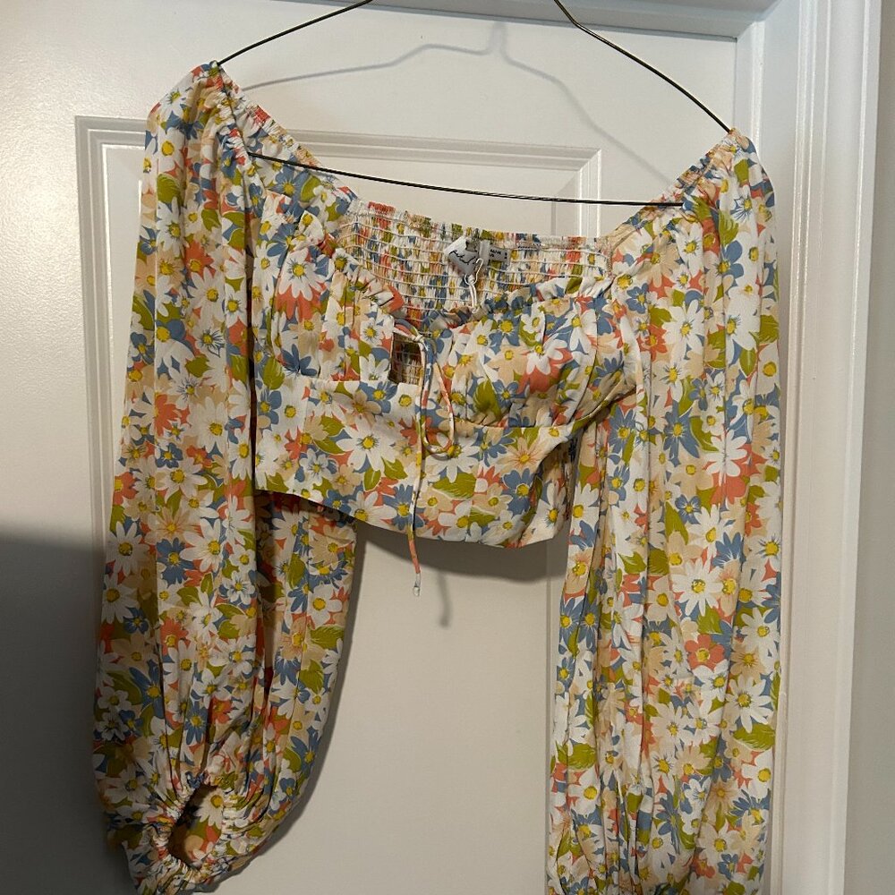 NWT Petal and Pup crop top size 4